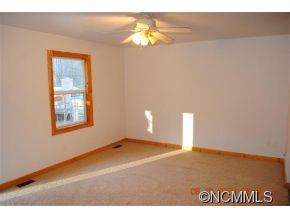 7 & 15 Stucco Road Waynesville, NC 28786 - Photo 4 of 18 Gallery Image 4