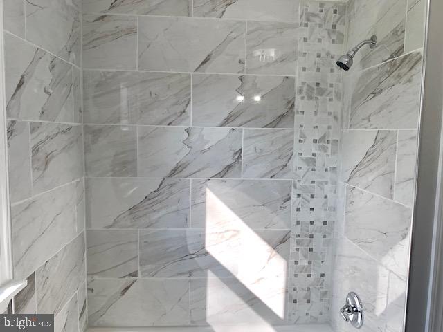 3520 Millvale Road Windsor Mill, MD 21244 - Photo 23 of 37 Amazing big bathroom with tub !!