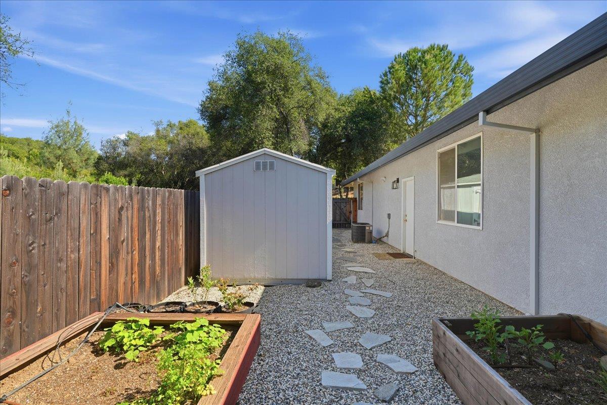 3621 Foxmore Lane Rescue, CA 95672 - Photo 45 of 46