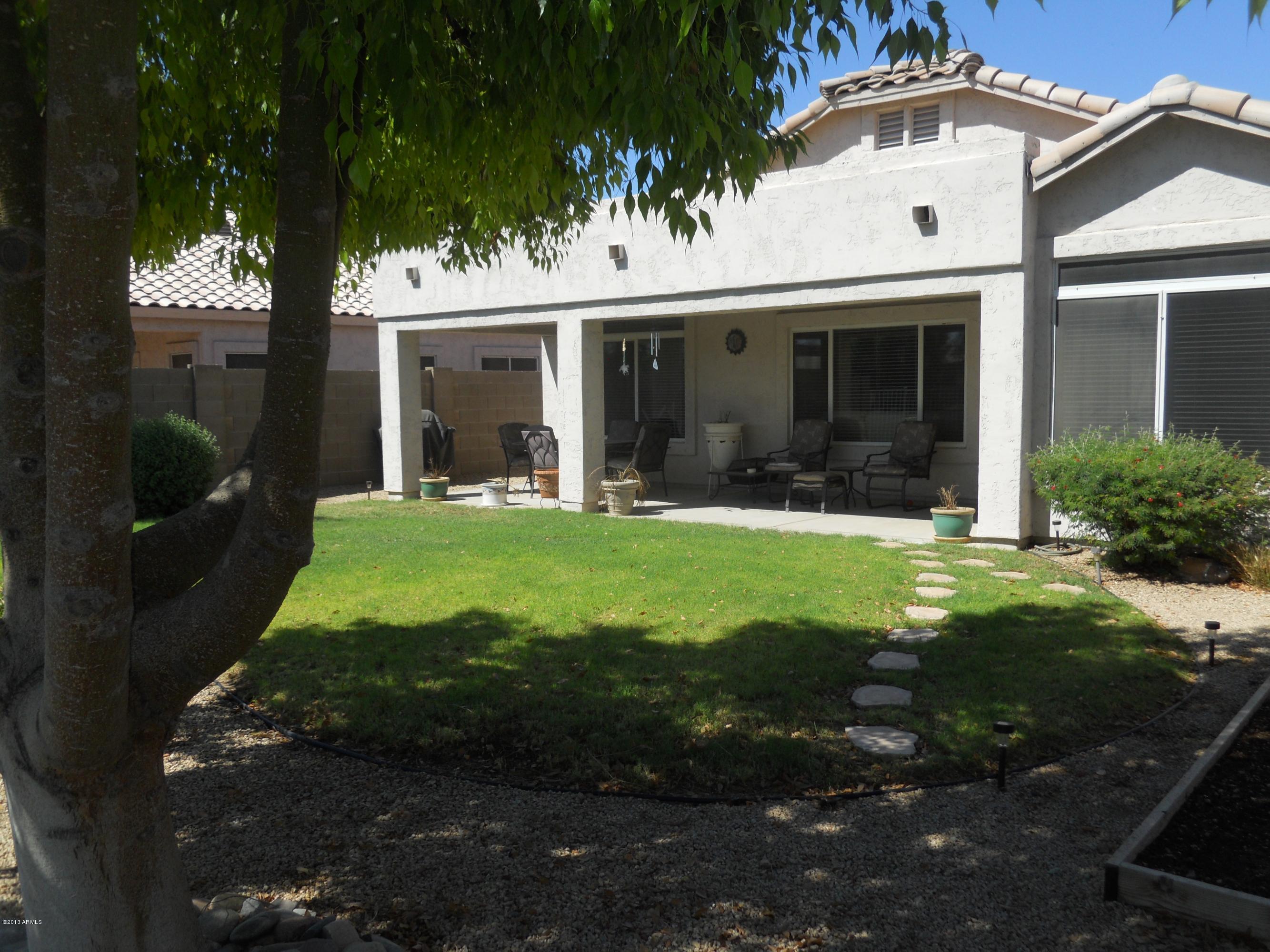 10745 West Granada Road Avondale, AZ 85392 - Photo 13 of 17 10745 w