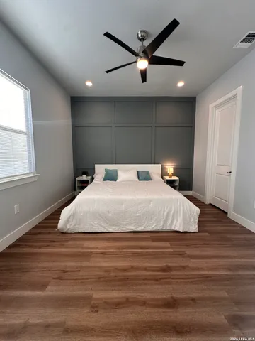$2,400 | 327 Ebner Street, Unit B, Boerne, TX 78006