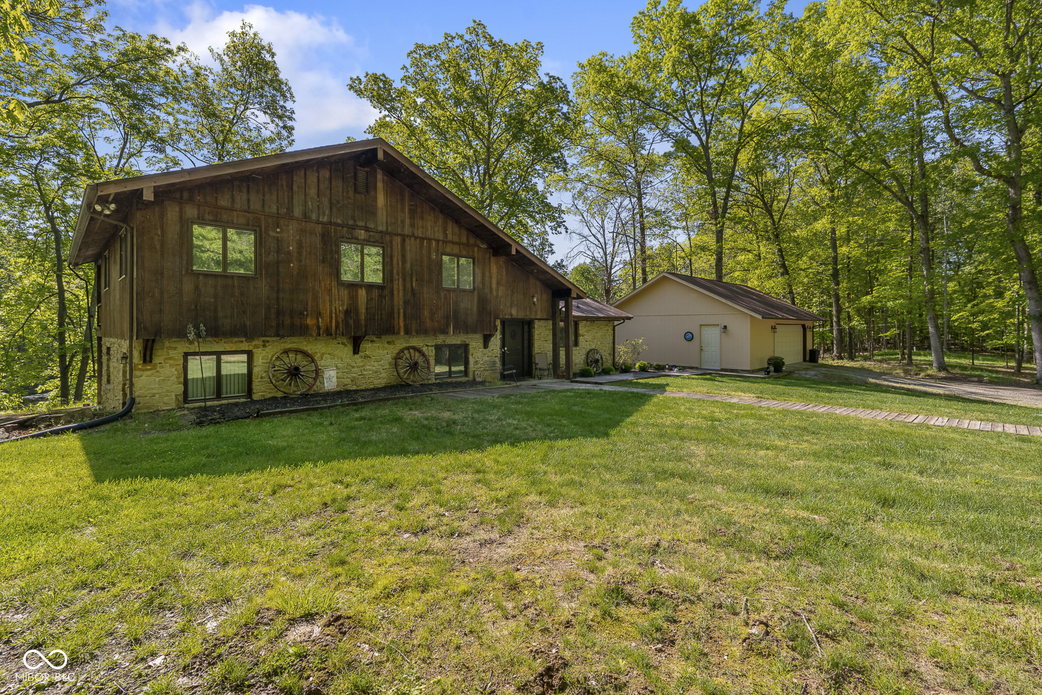 3546 Morrison Road Nashville, IN 47448 - Photo 1 of 62