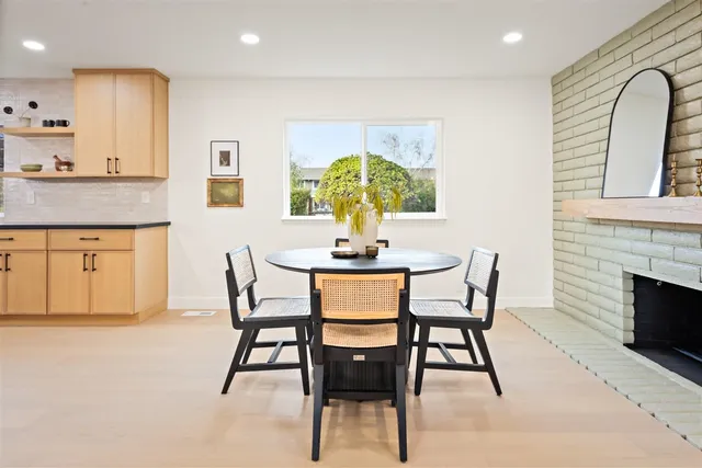 $1,998,000 | 125 Larkwood Circle, Danville, CA 94526