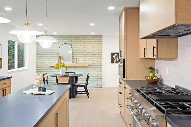 $1,998,000 | 125 Larkwood Circle, Danville, CA 94526