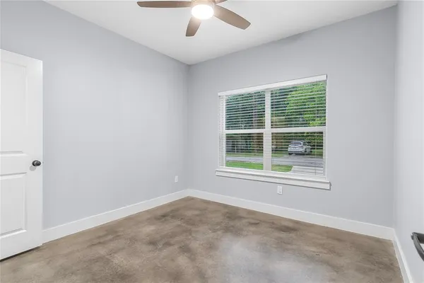 $1,500 | 604 West Star Street, Denison, TX 75020