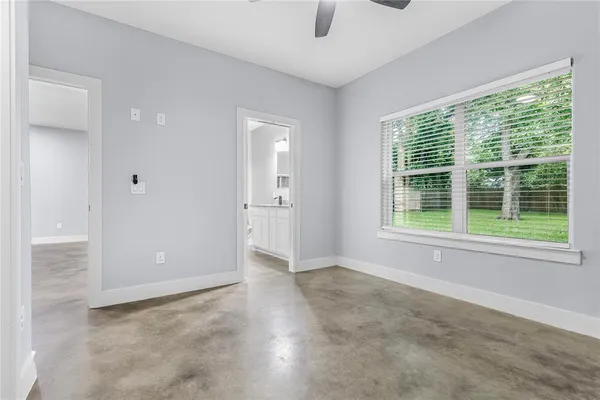 $1,500 | 604 West Star Street, Denison, TX 75020