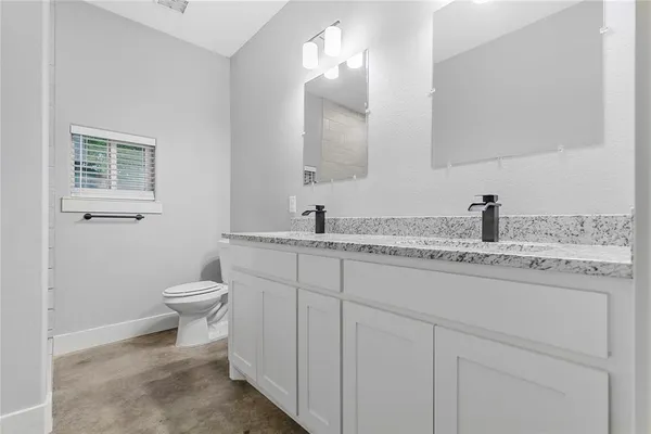 $1,500 | 604 West Star Street, Denison, TX 75020