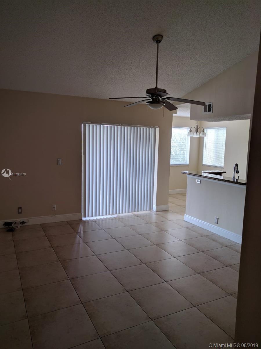 5760 Rock Island Road, Unit 333 Tamarac, FL 33319 - Photo 6 of 28