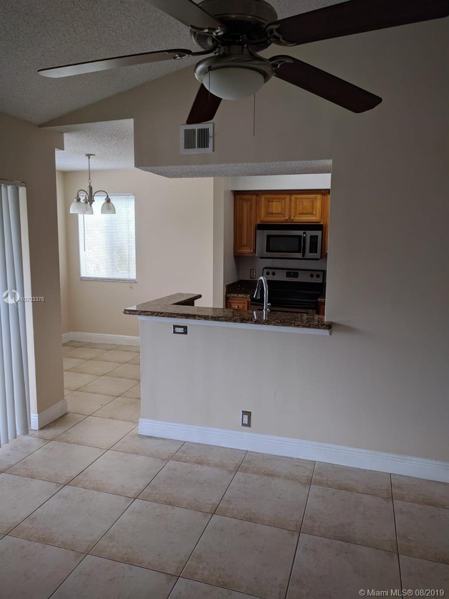 5760 Rock Island Road, Unit 333 Tamarac, FL 33319 - Photo 7 of 28
