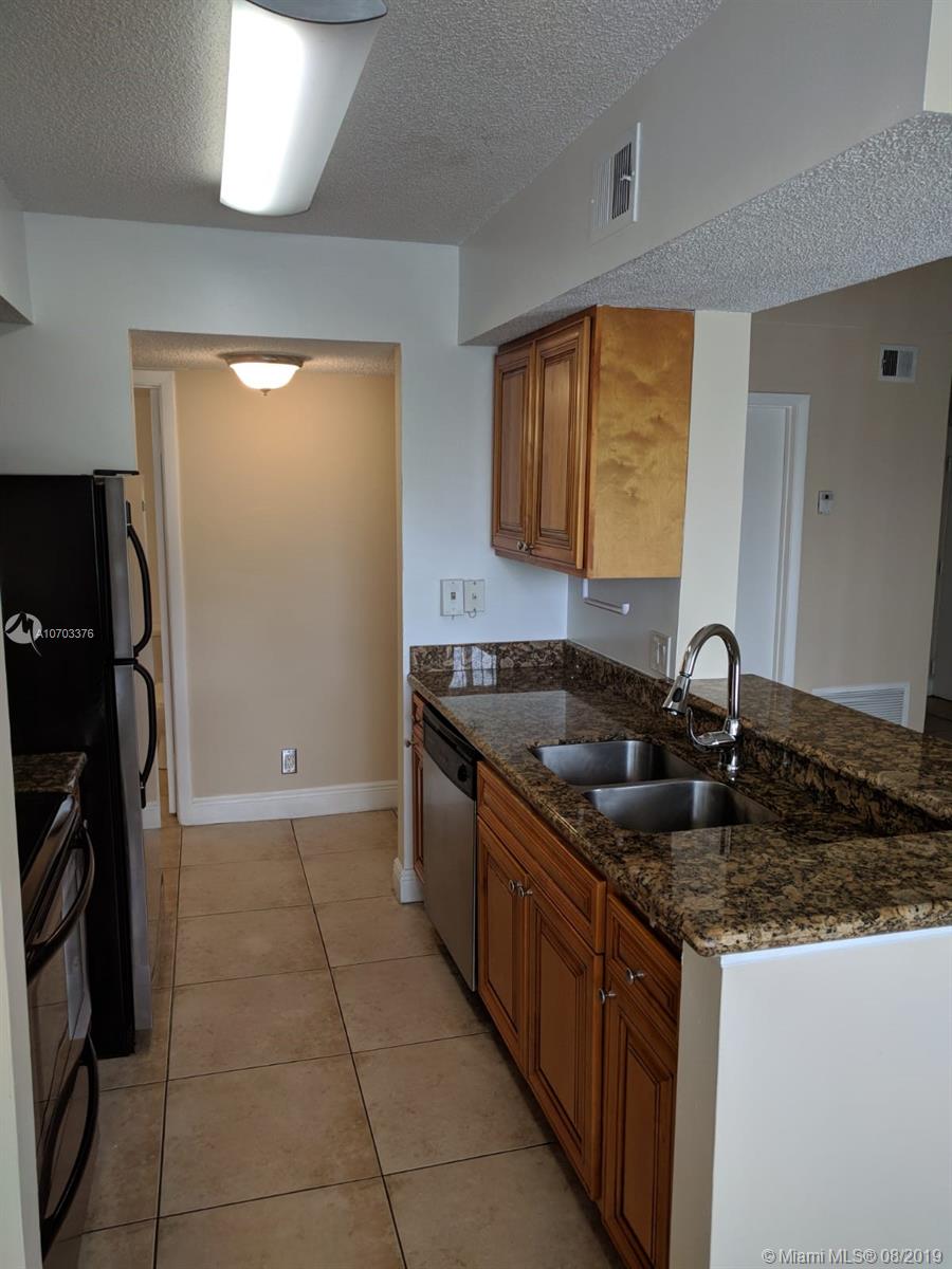 5760 Rock Island Road, Unit 333 Tamarac, FL 33319 - Photo 8 of 28