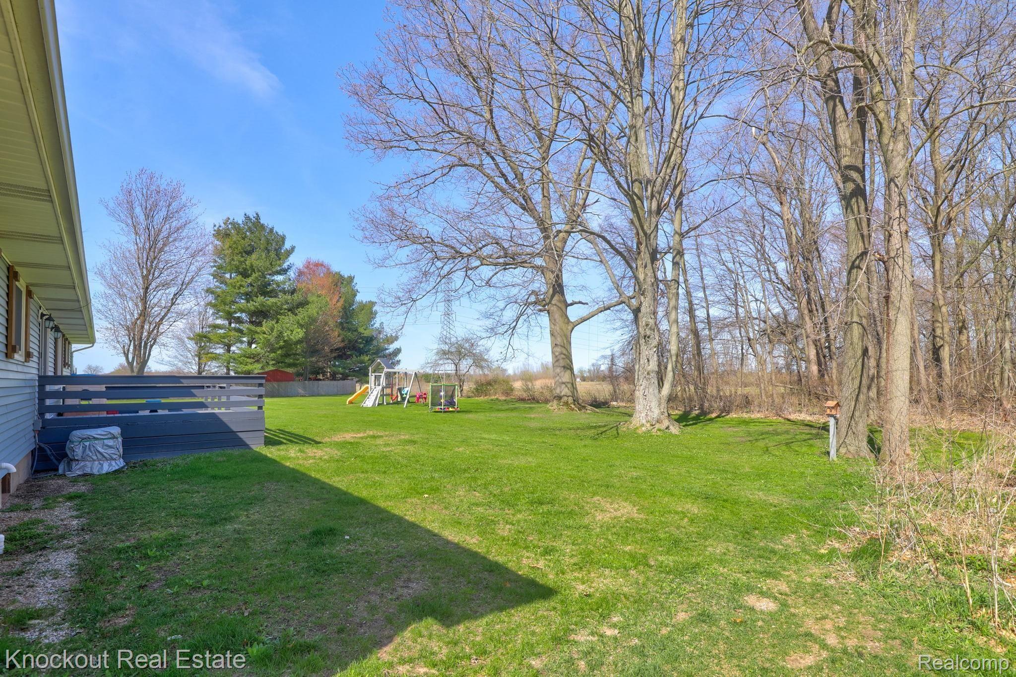 14347 Stuart Road Chesaning, MI 48616 - Photo 54 of 69 55-web-or-mls-14347 Stuart Rd Chesaning -55.jpg