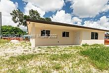 656 Southwest 5th Street Homestead, FL 33030 - Photo 11 of 11 Gallery Image 11