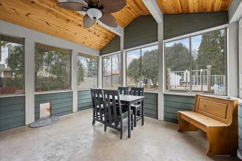 $690,000 | 719 Burchell Avenue, Highland Park, IL 60035