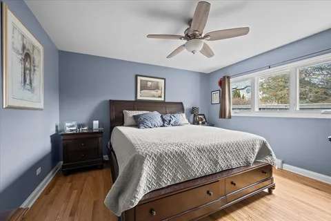 $690,000 | 719 Burchell Avenue, Highland Park, IL 60035