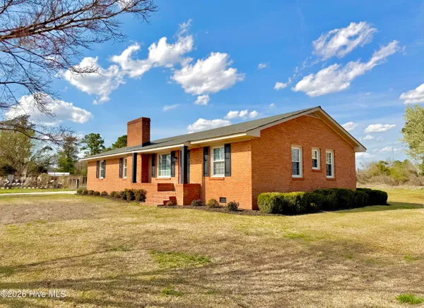 $269,900 | 216 Collier-Loftin Road, Kinston, NC 28504
