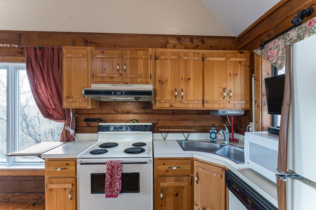 256 Rosecreek Road Murphy, NC 28906 - Photo 7 of 39 Gallery Image 7