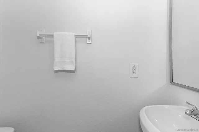 $3,150 | 2618 46th Street, San Diego, CA 92105