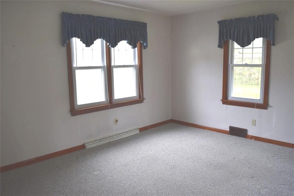 1620 Mercer Grove City Road Mercer, PA 16137 - Photo 7 of 20
