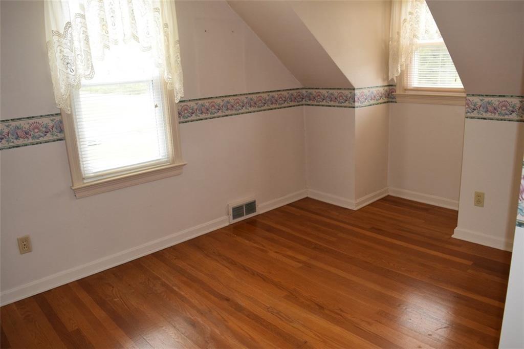 1620 Mercer Grove City Road Mercer, PA 16137 - Photo 10 of 20