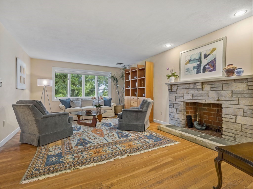 34 Slocum Road Boston, MA 02130 - Photo 10 of 31 Gallery Image 10