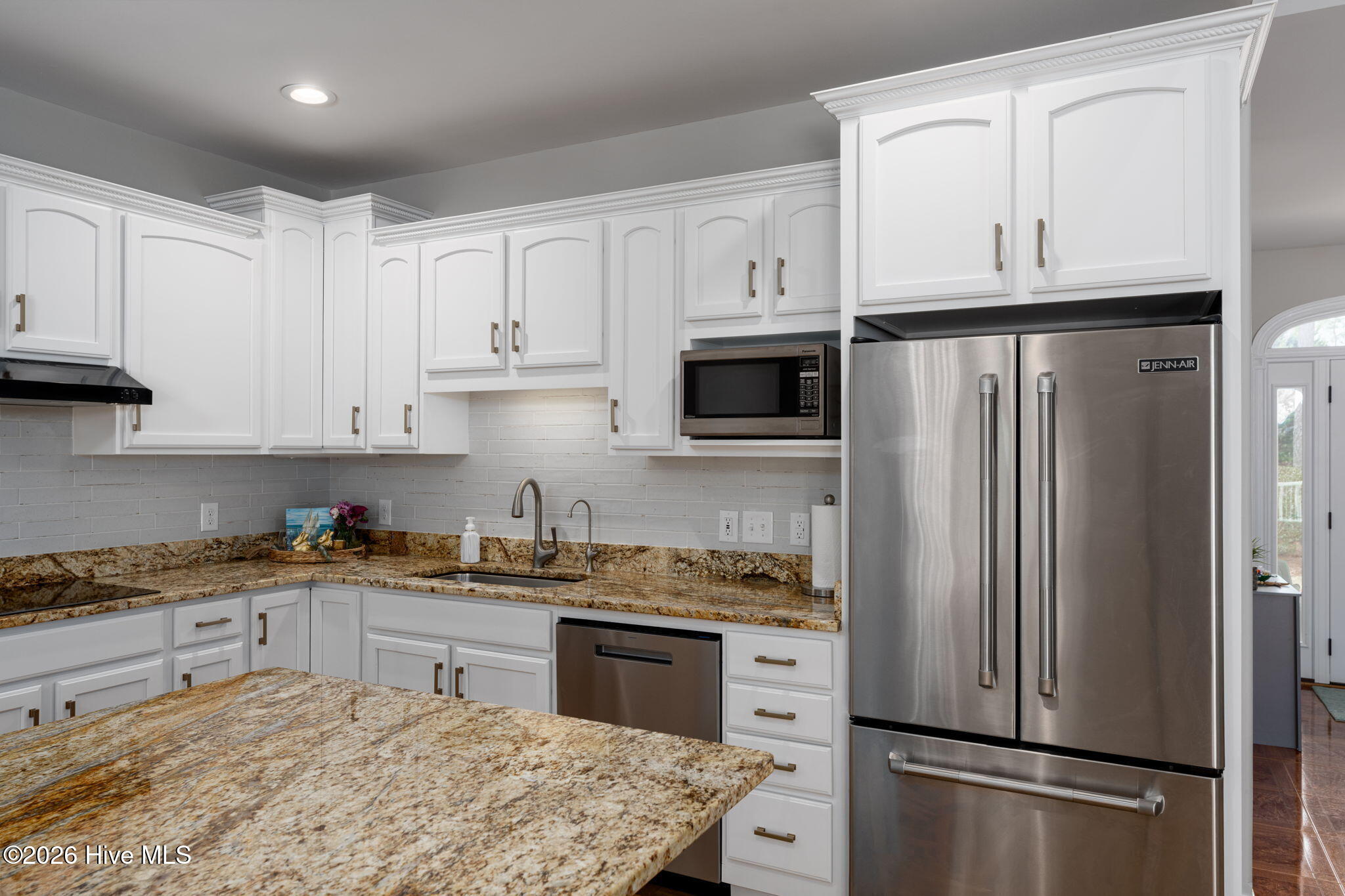205 East Loon Court Hampstead, NC 28443 - Photo 12 of 68 kitchen-01c
