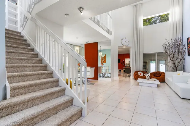 a view of entryway and hall