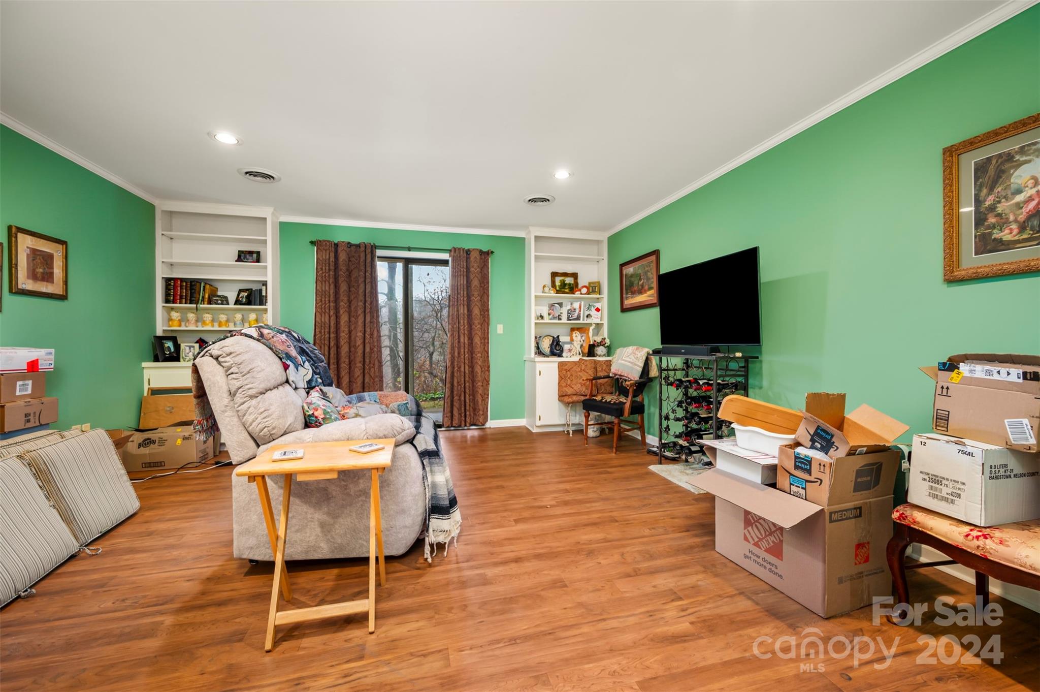 77 Chestnut Street, Unit 306 Tryon, NC 28782 - Photo 26 of 36