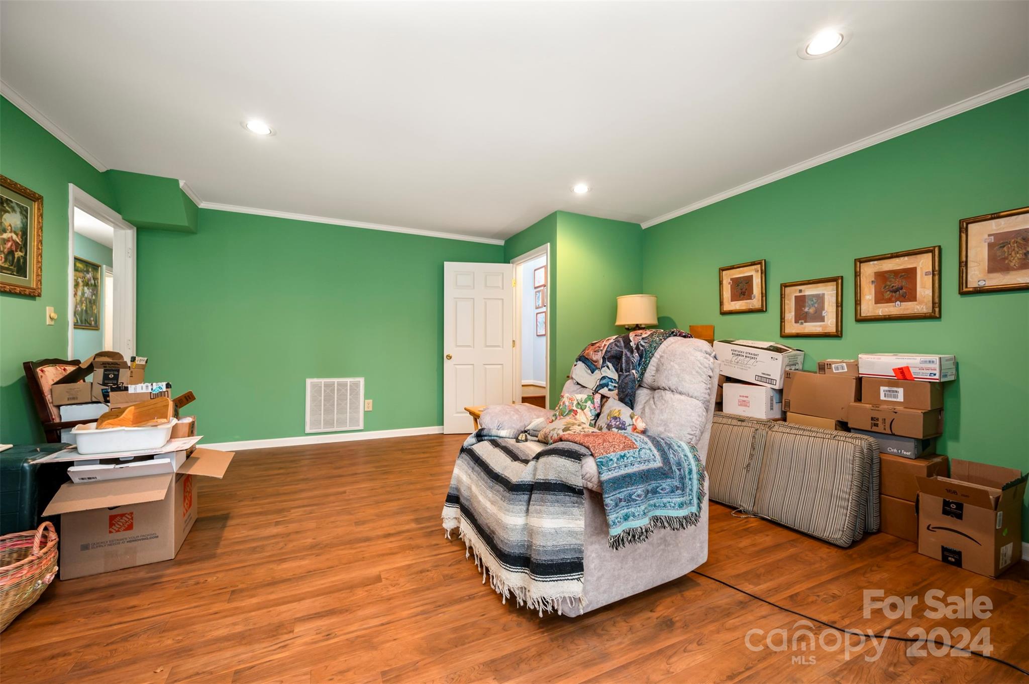 77 Chestnut Street, Unit 306 Tryon, NC 28782 - Photo 27 of 36