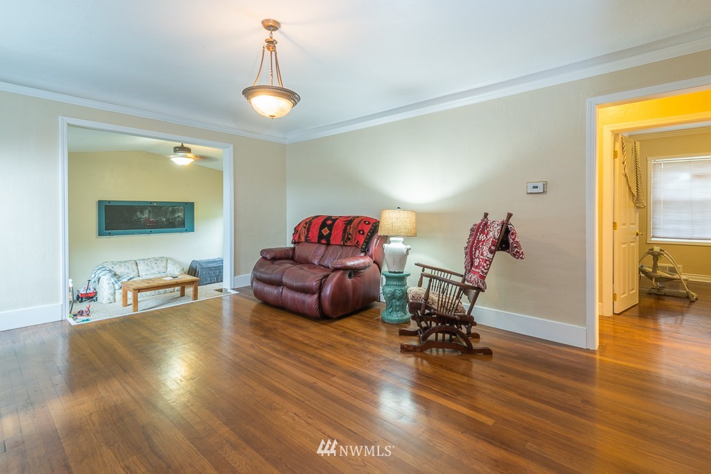 717 Rasmussen Lane Bremerton, WA 98310 - Photo 12 of 37 Gallery Image 12