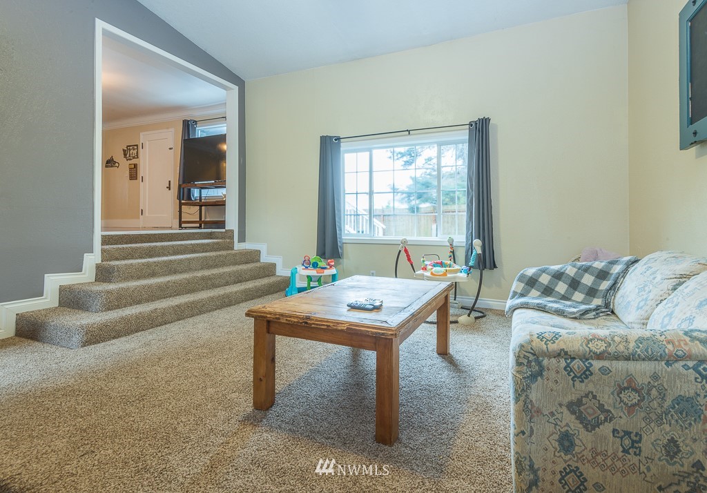 717 Rasmussen Lane Bremerton, WA 98310 - Photo 19 of 37 Gallery Image 19