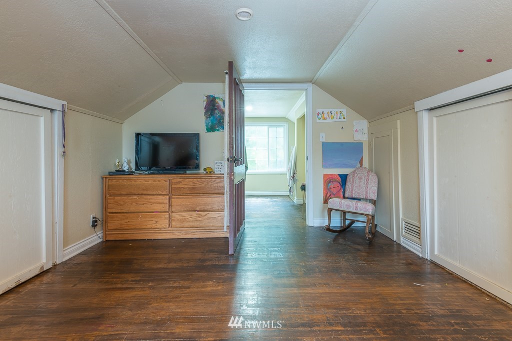 717 Rasmussen Lane Bremerton, WA 98310 - Photo 22 of 37 Gallery Image 22