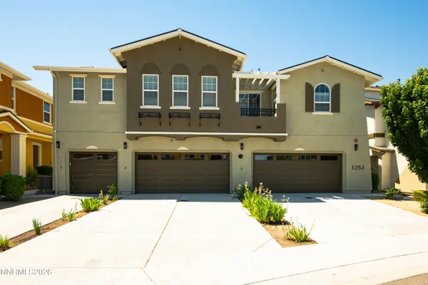$460,000 | 1253 Concho Trail, Unit 2, Gardnerville, NV 89410