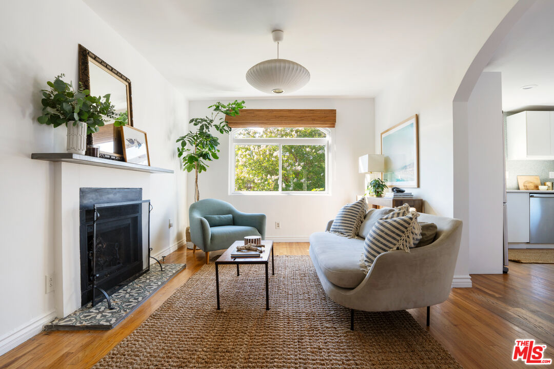 4566 Toland Way Los Angeles, CA 90041 - Photo 5 of 49