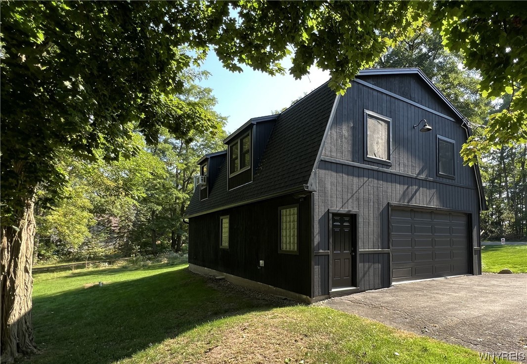 10458 Clarence Center Road Clarence, NY 14031 - Photo 1 of 1 Gallery Image 1