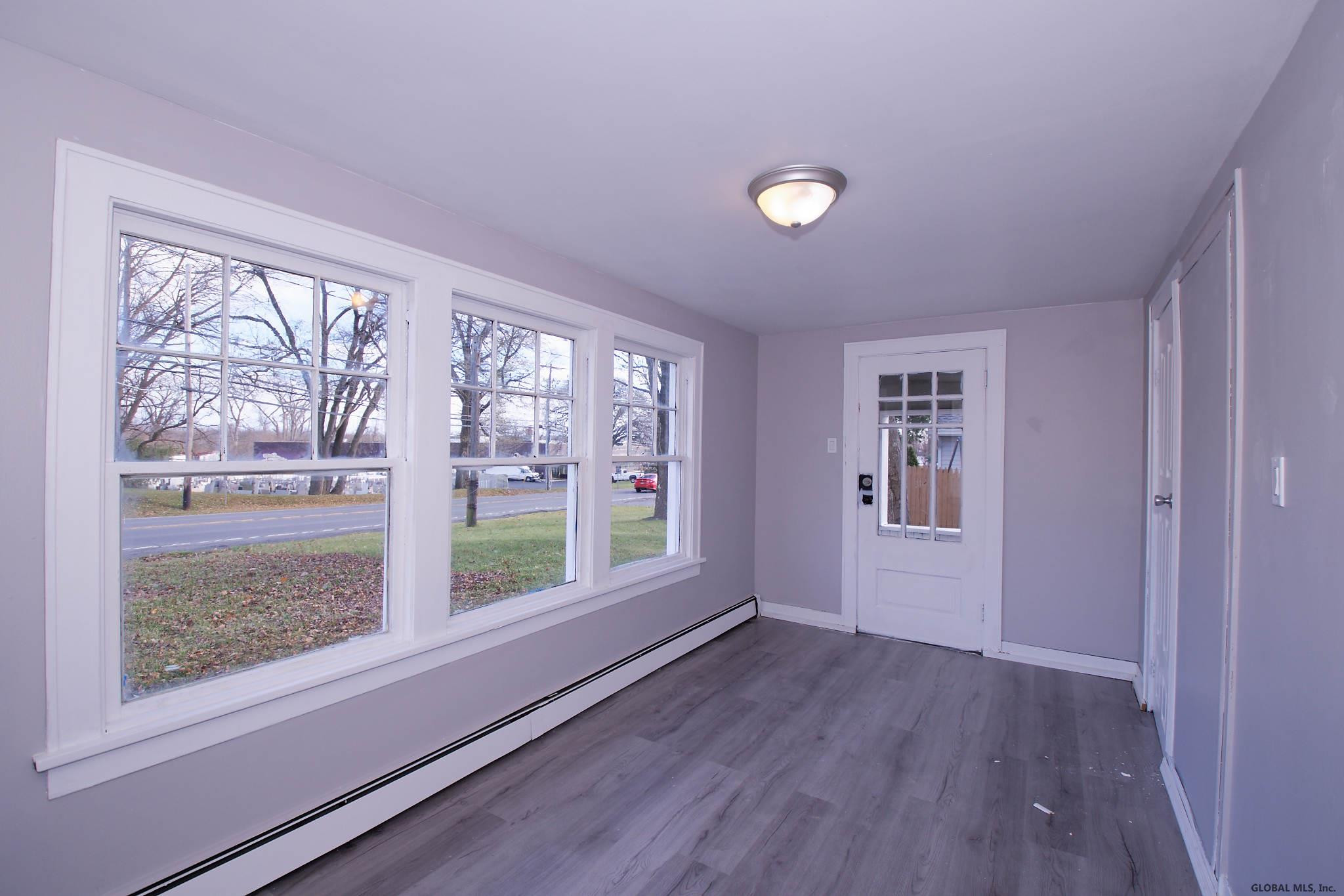 153 Freemans Bridge Road Scotia, NY 12302 - Photo 17 of 50 Photo 17