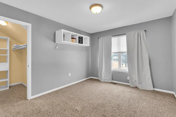 $479,900 | 4009 Magnolia Parkway, Jackson, MI 49201