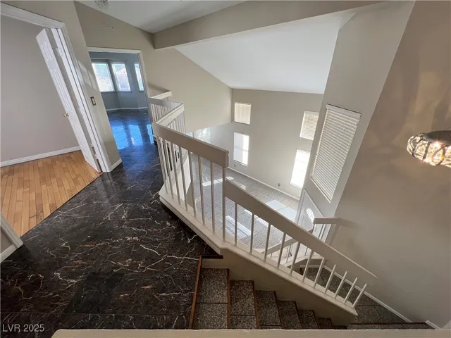 $2,900 | 2436 Palm Shore Court, Las Vegas, NV 89128