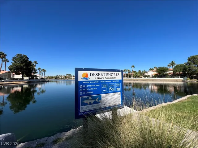 $2,900 | 2436 Palm Shore Court, Las Vegas, NV 89128