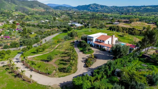 $1,895,000 | 40616 Rock Mountain Drive, Fallbrook, CA 92028