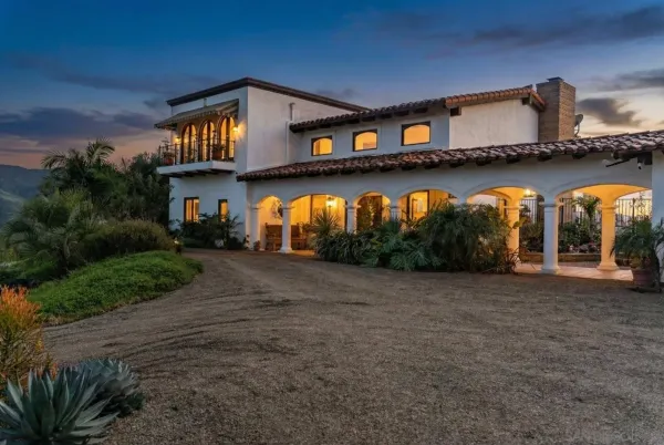 $1,895,000 | 40616 Rock Mountain Drive, Fallbrook, CA 92028