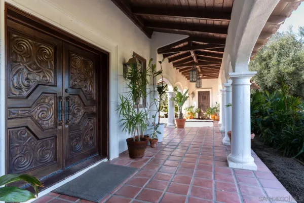 $1,895,000 | 40616 Rock Mountain Drive, Fallbrook, CA 92028