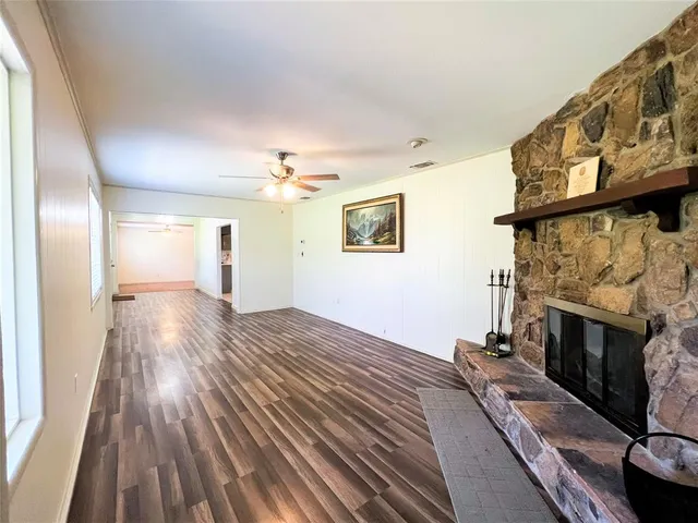 $262,500 | 10992 Highway 6, Avoca, TX 79503