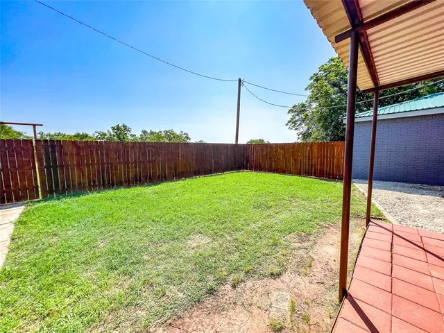 $262,500 | 10992 Highway 6, Avoca, TX 79503