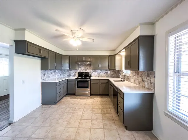 $262,500 | 10992 Highway 6, Avoca, TX 79503