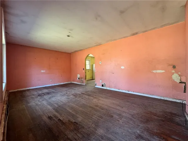 $289,000 | 126 Alton Bradford Road, Hopkinton, RI 02808