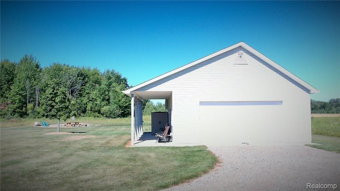 8757 Brown Road Avoca, MI 48006 - Photo 31 of 44 WIN_20160726_102335.JPG
