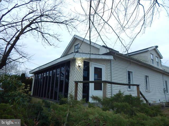 328 Almonesson Road Blackwood, NJ 08012 - Photo 2 of 32