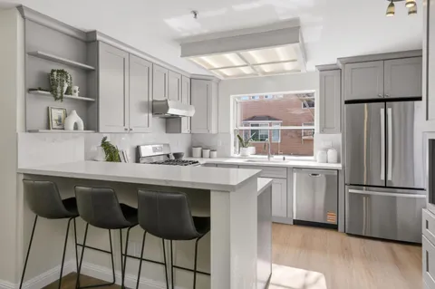 $1,898,000 | 444 San Antonio Road, Unit 7A, Palo Alto, CA 94306