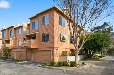 $1,898,000 | 444 San Antonio Road, Unit 7A, Palo Alto, CA 94306