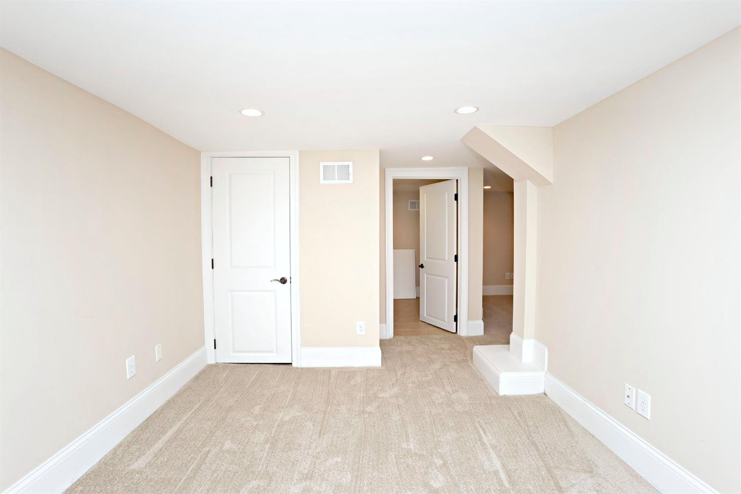 429 Dudley Road Lexington, KY 40502 - Photo 26 of 30 Listing Photo